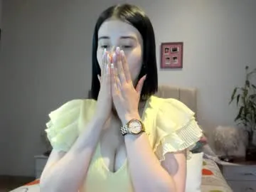 shreya_0 – webcam model profile photo Image 8