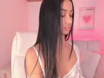 Demi – webcam model profile photo Image 11