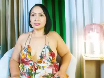 puneripiya – webcam model profile photo Image 5