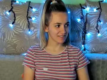 iamsomeone1234 – webcam model profile photo Image 16