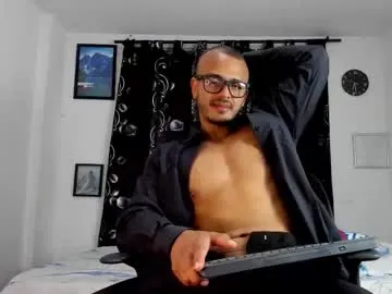 hot_sahad – webcam model profile photo Image 17