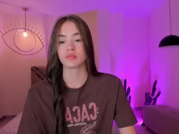 KatheVera – webcam model profile photo Image 13