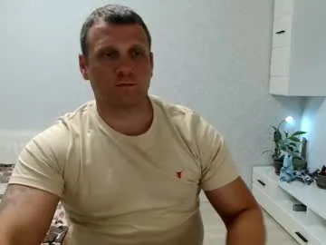 mae_nathan – webcam model profile photo Image 4