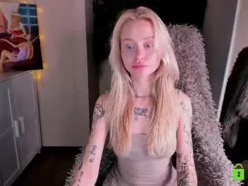 the_right_girl – webcam model profile photo Image 14