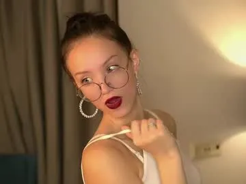 iamsomeone1234 – webcam model profile photo Image 4