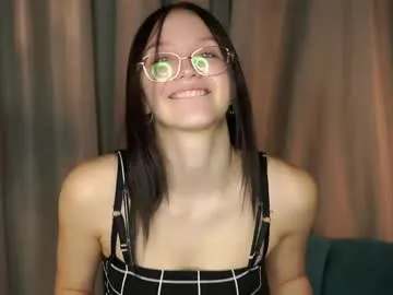 iamsomeone1234 – webcam model profile photo Image 5