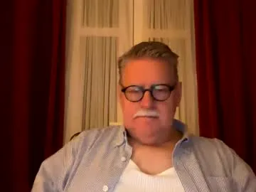 hairyhairy0 – webcam model profile photo Image 9