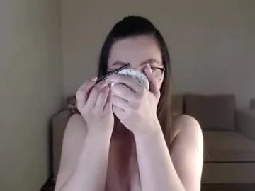 AlyBellemore – webcam model profile photo Image 11