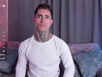 KarinAss – webcam model profile photo Image 12