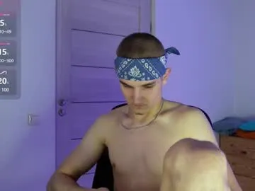 AdelinaLuuna – webcam model profile photo Image 8