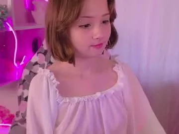 EmiliaWalker – webcam model profile photo Image 16