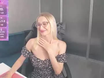 shreya_0 – webcam model profile photo Image 4