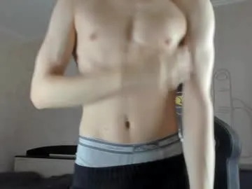 mae_nathan – webcam model profile photo Image 5