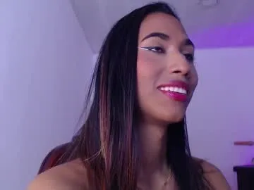 indiana_rouge – webcam model profile photo Image 9