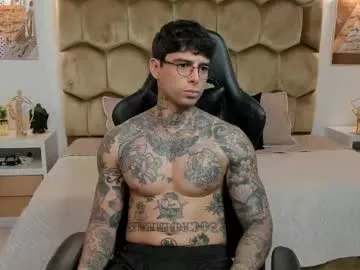 Seline – webcam model profile photo Image 10