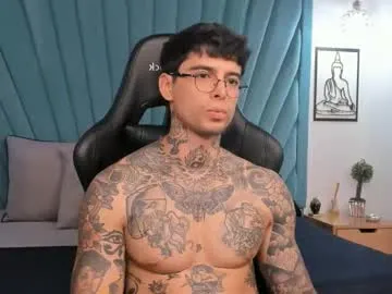 Seline – webcam model profile photo Image 3