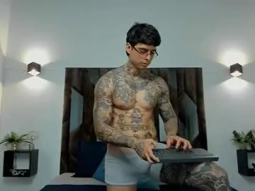 Seline – webcam model profile photo Image 6