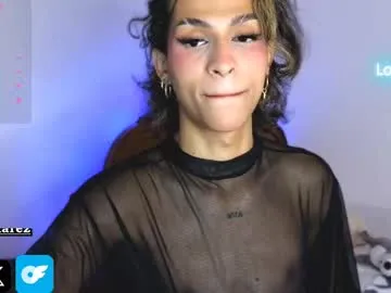 dovia – webcam model profile photo Image 12