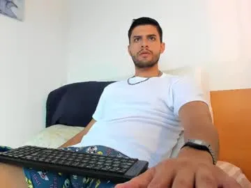 anittac14 – webcam model profile photo Image 3