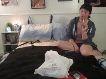 CarlaSharp – webcam model profile photo Image 16