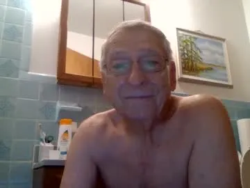 cguffey2284 – webcam model profile photo Image 16