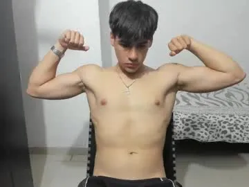 phoenixxx69_ – webcam model profile photo Image 2