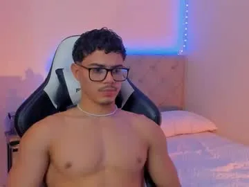 midwestlovers1990 – webcam model profile photo Image 12