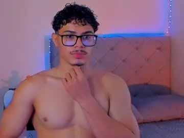 midwestlovers1990 – webcam model profile photo Image 18