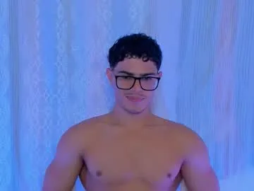 midwestlovers1990 – webcam model profile photo Image 9