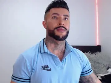 EmiliaWalker – webcam model profile photo Image 12