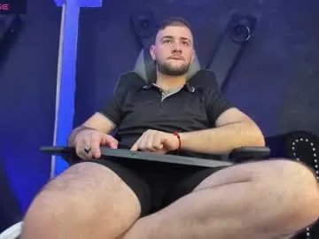 LillySaen – webcam model profile photo Image 11