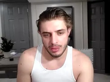 AdelinaLuuna – webcam model profile photo Image 13