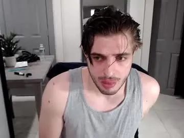 AdelinaLuuna – webcam model profile photo Image 3