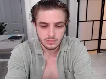 AdelinaLuuna – webcam model profile photo Image 6