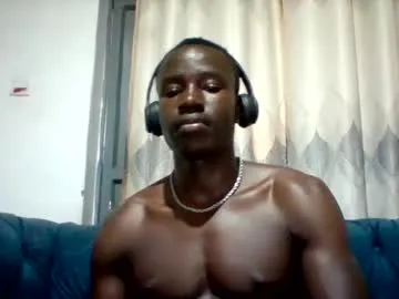 phatassblond – webcam model profile photo Image 18