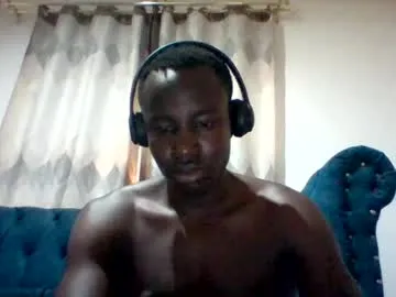 phatassblond – webcam model profile photo Image 3