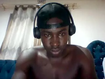 phatassblond – webcam model profile photo Image 6