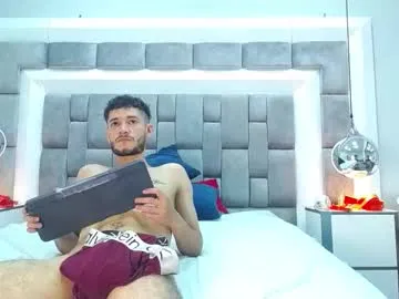 EmiliaWalker – webcam model profile photo Image 3