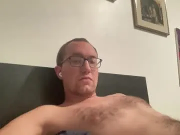 EmiliaWalker – webcam model profile photo Image 14