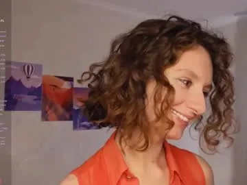 mia_frizz Image 18