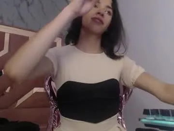 BeckaReyes – webcam model profile photo Image 18