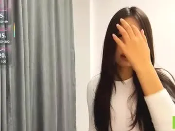 emiliacouple – webcam model profile photo Image 13