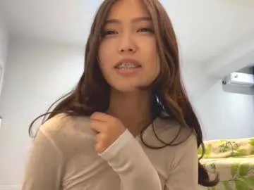 emiliacouple – webcam model profile photo Image 4