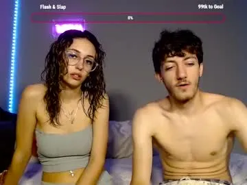 fun4tips – webcam model profile photo Image 7