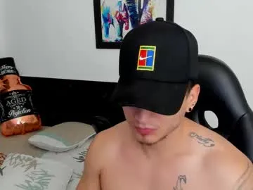 serafino94 – webcam model profile photo Image 6