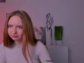 pureannuals – webcam model profile photo Image 10