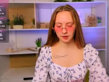 pureannuals – webcam model profile photo Image 6