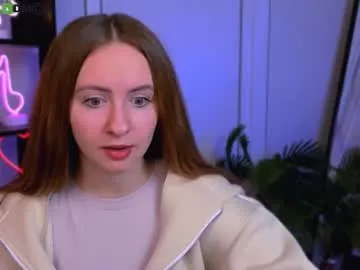 pureannuals – webcam model profile photo Image 9