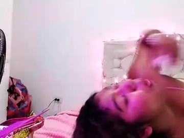 EmiliaWalker – webcam model profile photo Image 2