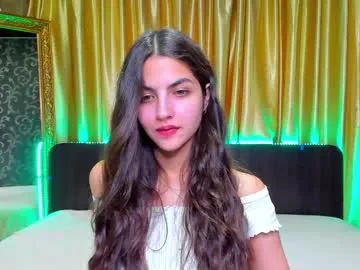 milana_crystal_ Image 12